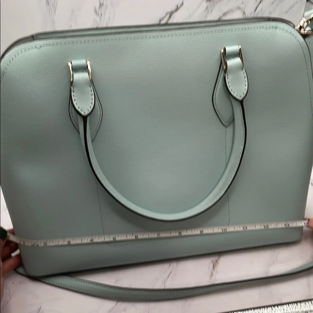 kate spade chic versatile